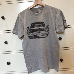 Cute vintage car logo tee